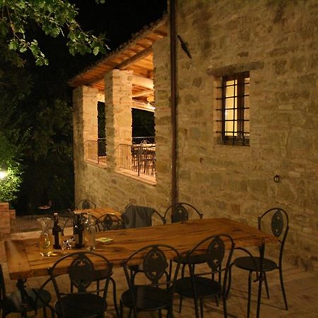 Locanda Dell'Istrice Камерино Экстерьер фото