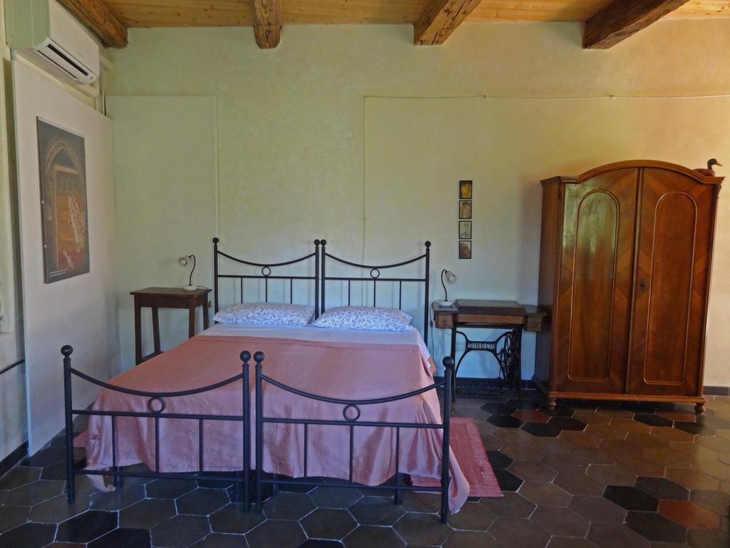 Locanda Dell'Istrice Камерино Номер фото